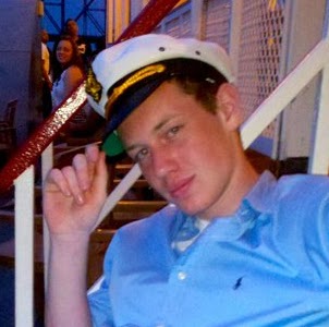 Clayton Bailey Photo 35