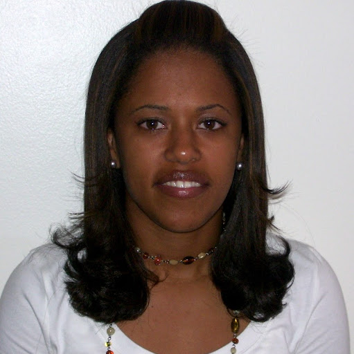 Natalie Lemos Photo 7