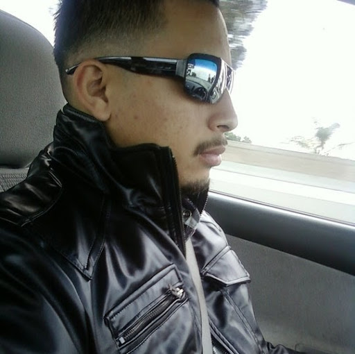 Andres Garcia Photo 44