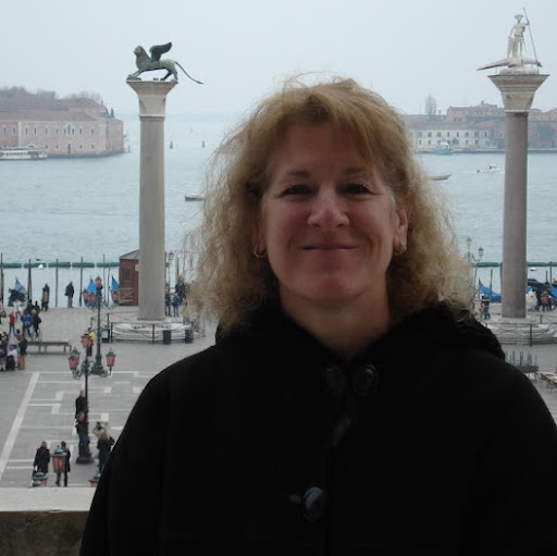 Joy Simon Photo 25