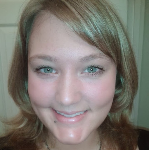 Lisa Sellars Photo 12