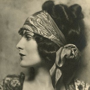 Denise Reid Photo 3