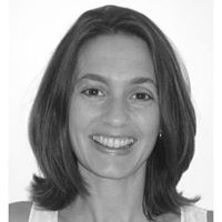 Shelley Lyons Photo 32