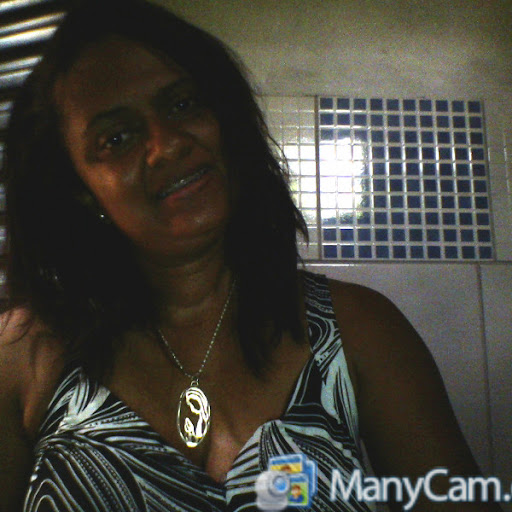 Angela Santos Photo 20