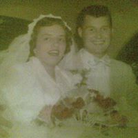 Loretta Lewis Photo 5