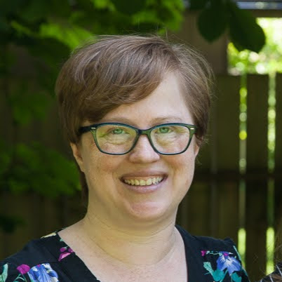 Rachel Calhoun Photo 12