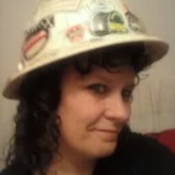 Carolyn Newman Photo 28