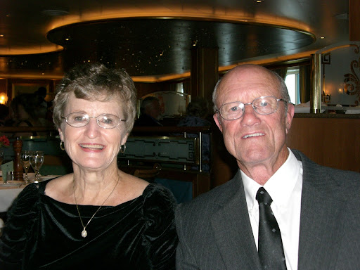 Raymond Knowles Photo 27