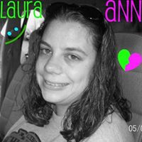 Laura Haney Photo 37