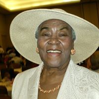 Ruth Beasley Photo 7