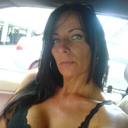 Lisa Llewellyn Photo 18