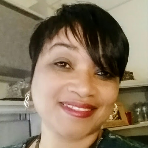 Tonya Parks Photo 36