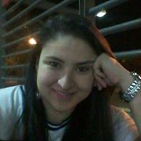Johana Velasco Photo 17