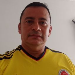 Carlos Rueda Photo 34