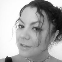 Michelle Lindsay Photo 31