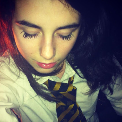 Hattie Collins Photo 20