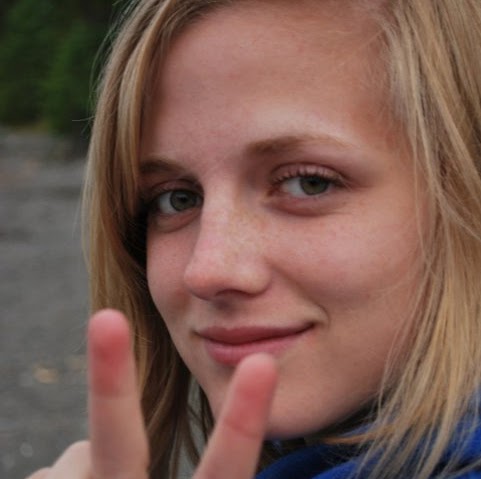 Amanda Gerber Photo 32