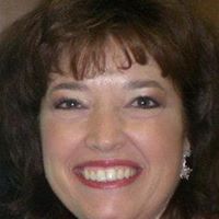 Michelle Schmitt Photo 27