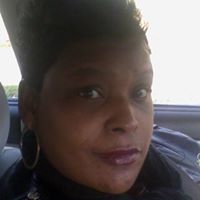 Deanna Green Photo 23