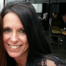 Judy Tucker Photo 8