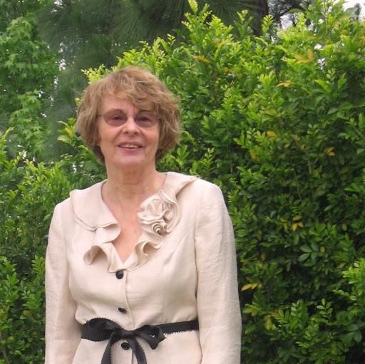 Sharon Elliott Photo 30