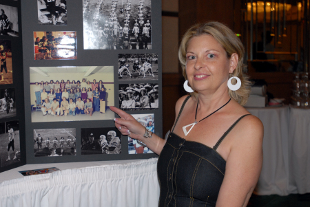 Julie Clark Photo 18