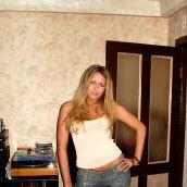 Laura Gauthier Photo 13