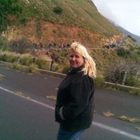 Linda Whitmore Photo 12