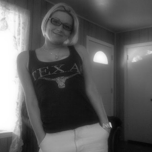 Jennifer Yount Photo 21