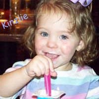 Stephanie Wetzel Photo 17