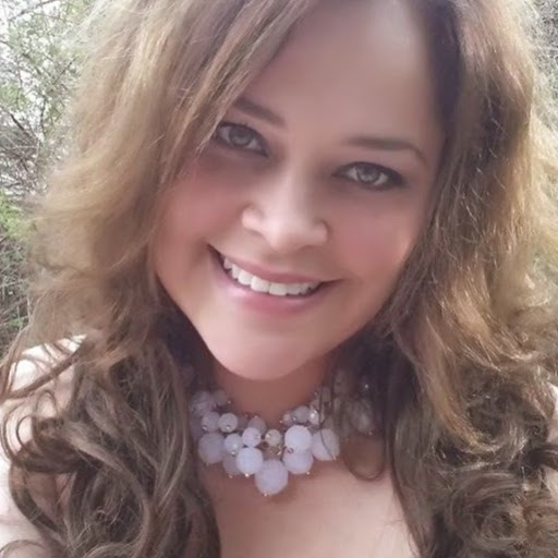 Maria Anderson Photo 30