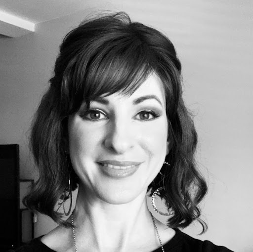Shelley Cox Photo 10