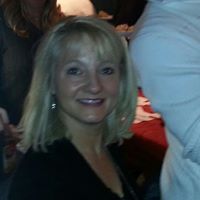 Amanda Shanks Photo 11