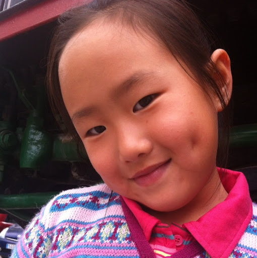 Jin Yoon Photo 17