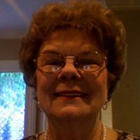 Elizabeth Bonner Photo 27