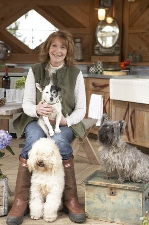 Susan Carr Photo 51