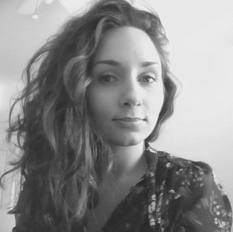 Alicia Gregory Photo 14