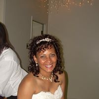 Sandra Curry Photo 24