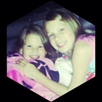 Michelle Hocker Photo 15