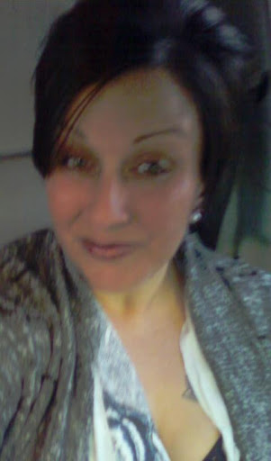 Kristine Lewis Photo 31