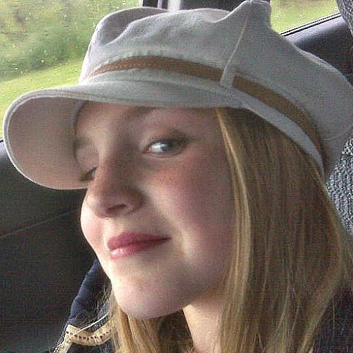 Anna Duckworth Photo 22
