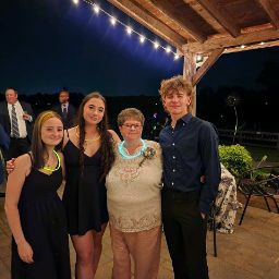 Carol Weidner Photo 12