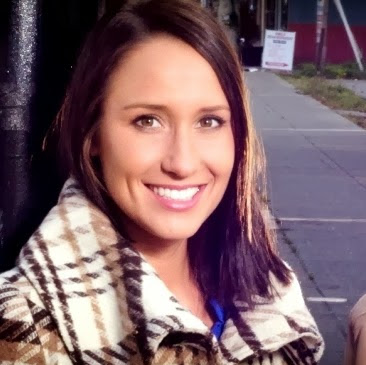 Michelle Little Photo 23
