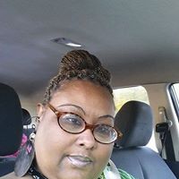 Veronica George Photo 5
