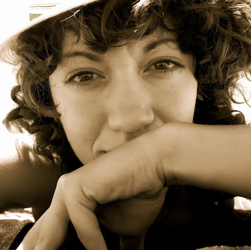Lindsay Meyer Photo 37