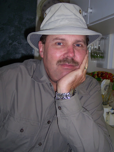Terry Little Photo 26