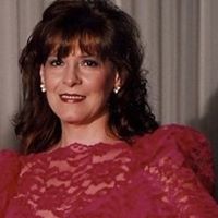 Nancy Markham Photo 13