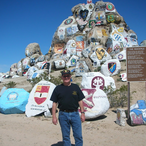Gene Snyder Photo 26