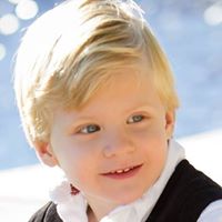 Jennifer Riffel Photo 8