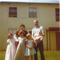Sandy Layton Photo 20